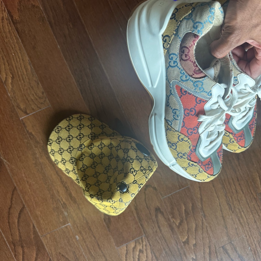 100% authentic Gucci sneakers